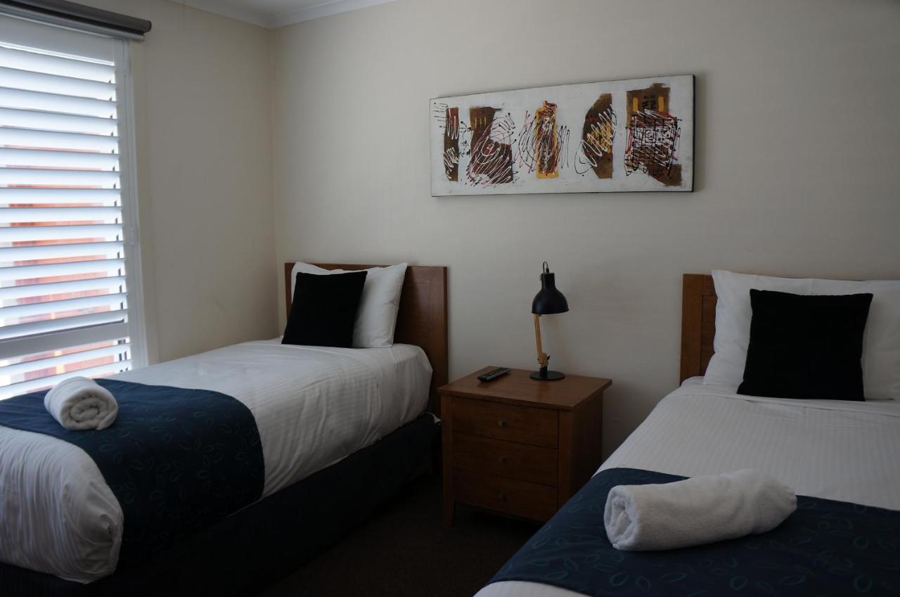 Waves Motel And Apartments Warrnambool Exteriér fotografie